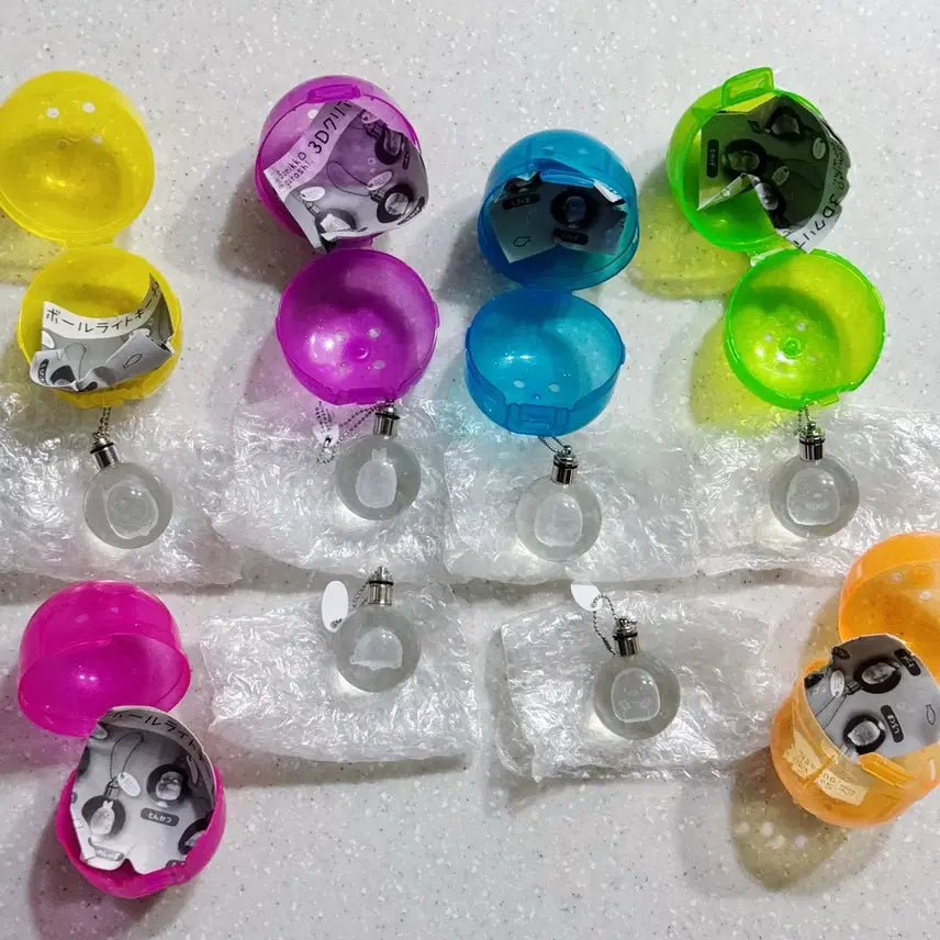[BUNJANG] Sumikko Gurashi 3D Clear Ball Light Keychain Set / 스밋코구라시 3D 클리어 볼 라이트 키체인 20년 가챠 고전 토카게 네코 굿즈