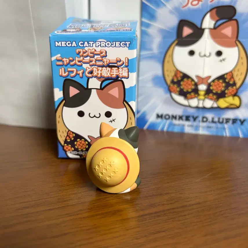[BUNJANG] One Piece NyaPiece Luffy &amp; Arch-Rival Mega Cat Luffy Figure / 원피스 냥피스 루피와 호적수 메가캣 루피 피규어 드레스로자