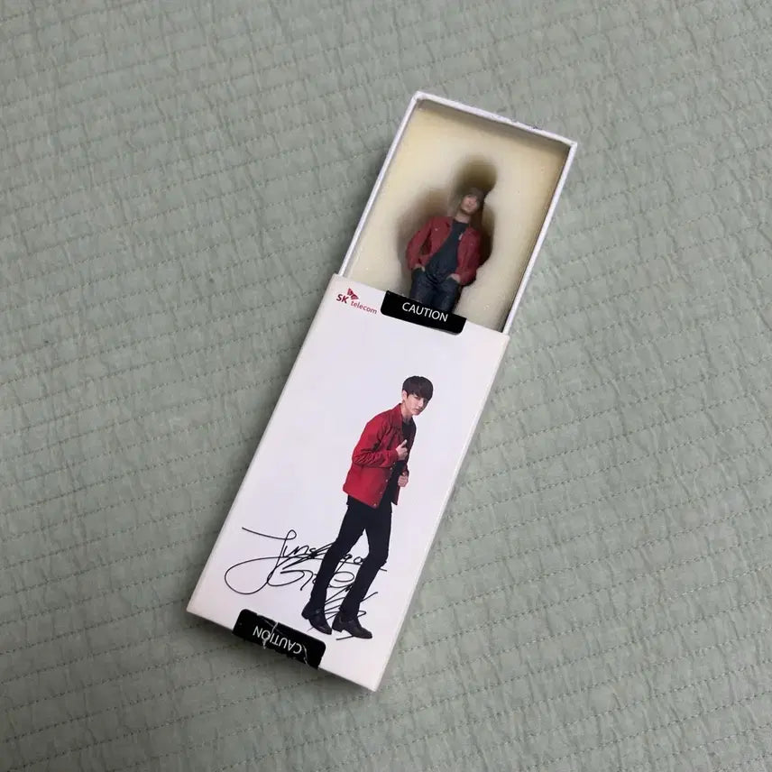 [BUNJANG] BTS Jungkook SKT Limited Edition Figure / 방탄 정국 피규어