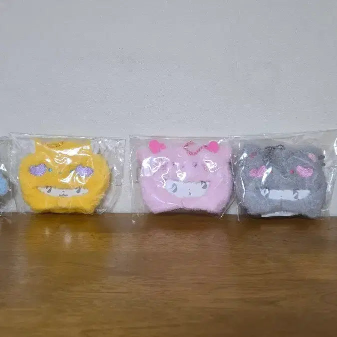 [BUNJANG] PLAVE Mymimoo Plush Hat Bundle Set / 플레이브 므몌미무 플러쉬 인형 모자 일괄 판매