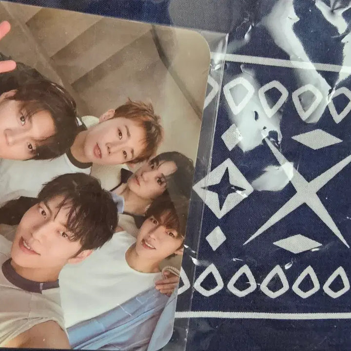 [BUNJANG] Infinite Infinite Gathering (2026) Both Days Entrance Gift Photocard &amp; Bandana Bundle Set / 인피니트 무한대집회 (2026) 양일 입장기프트 (포카+반다나)