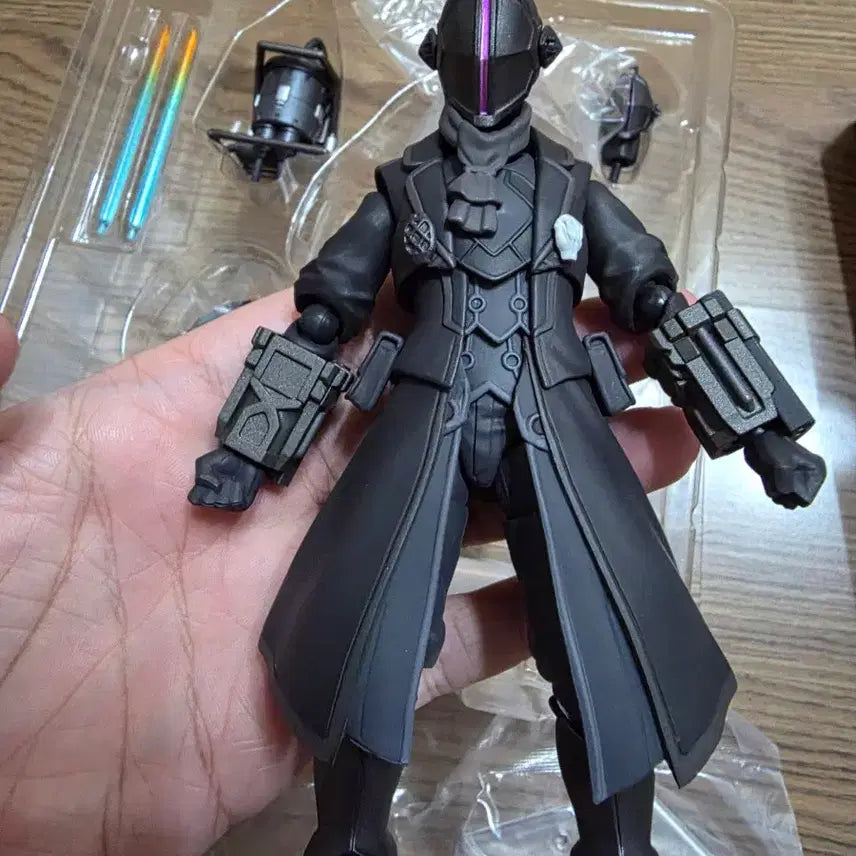 [BUNJANG] Figma Made in Abyss Bondrewd Figure / figma 피그마 메이드 인 어비스 본도르도 팝니다 특전 없음