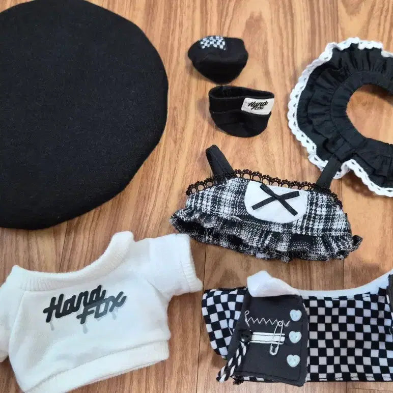 [BUNJANG] 20cm Cotton Doll Clothes Hana Fox Rebel Love / 20cm 인형옷 솜깅옷 하나폭스 반역사랑