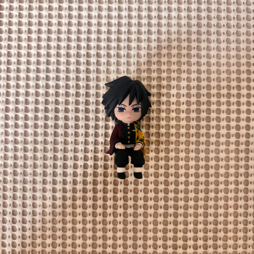 [BUNJANG] Demon Slayer Giyu Kitan Club Mini Figure / 귀멸의칼날 기유 키탄클럽 미니 피규어