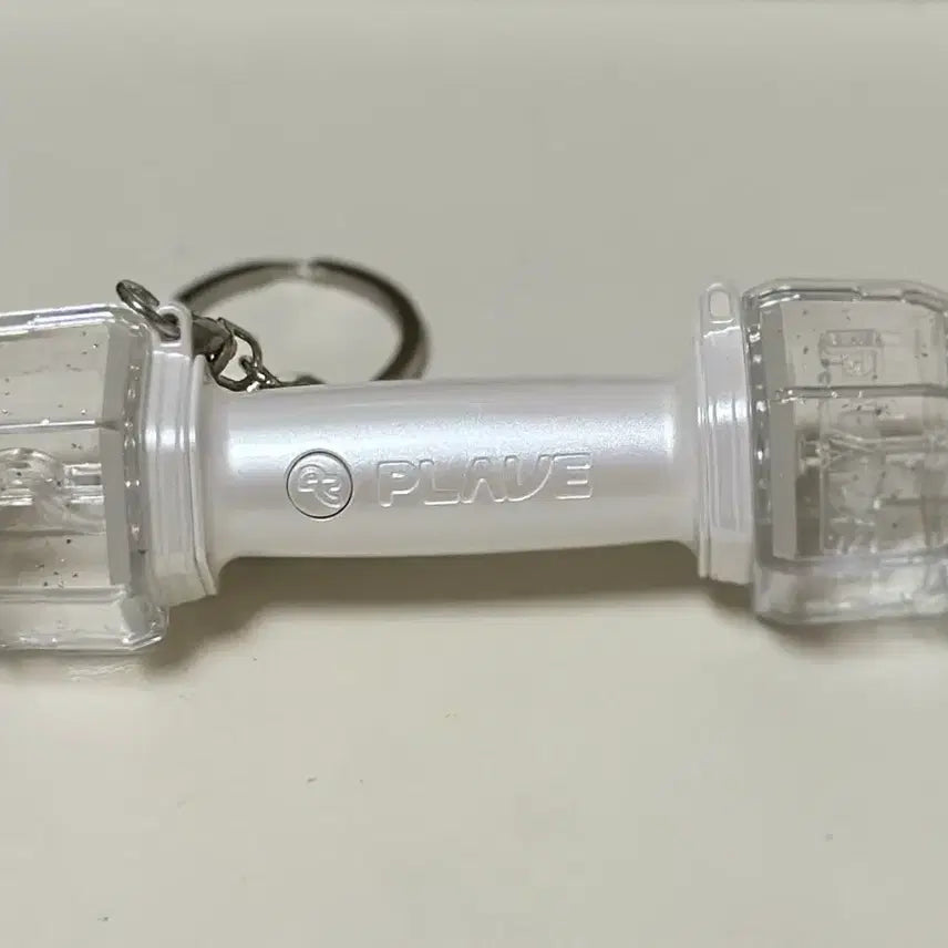 [BUNJANG] PLAVE Mini Lightstick Keyring / 플레이브 미니 응원봉 키링 아뵹
