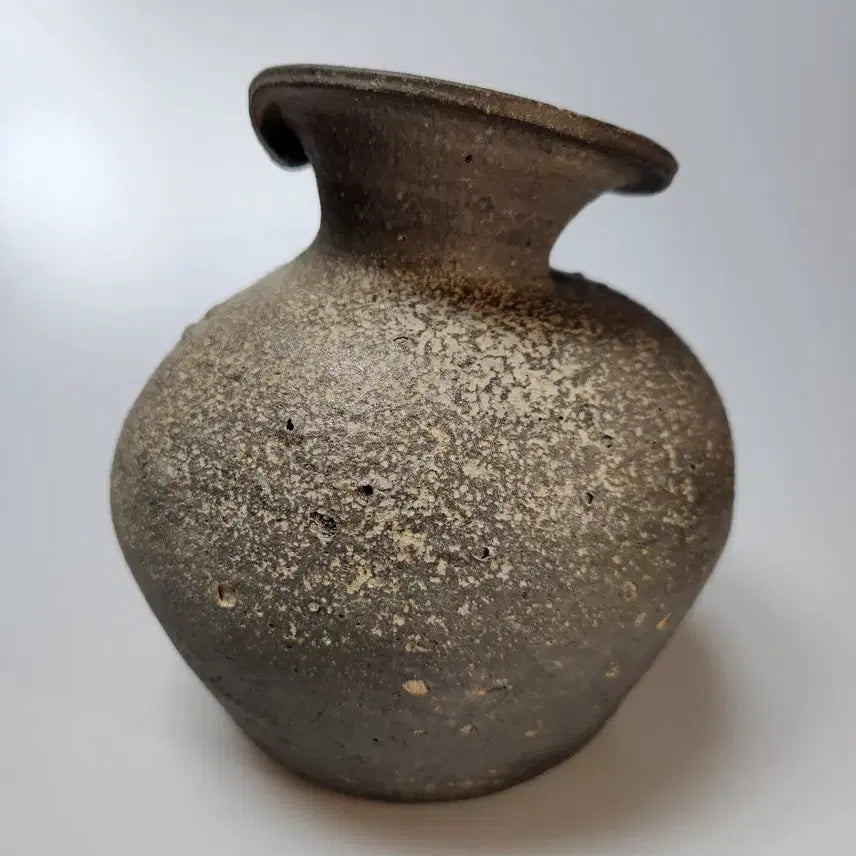 [BUNJANG] Gaya Dynasty Short-Necked Jar with Natural Glaze / 골동품 가야시대 가야토기 찌글이 단경호
