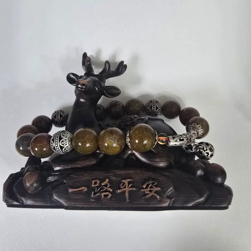 [BUNJANG] Deer Figurine with "Yilupingan" Inscription Interior Decor / 사슴 장식품