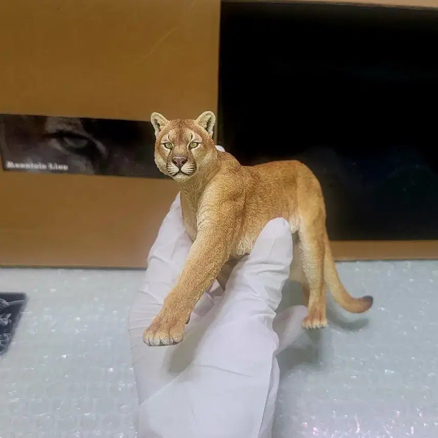 [BUNJANG] Cheonseong Studio 1:10 PUMA Figurine / 1:10 천성작업실 퓨마