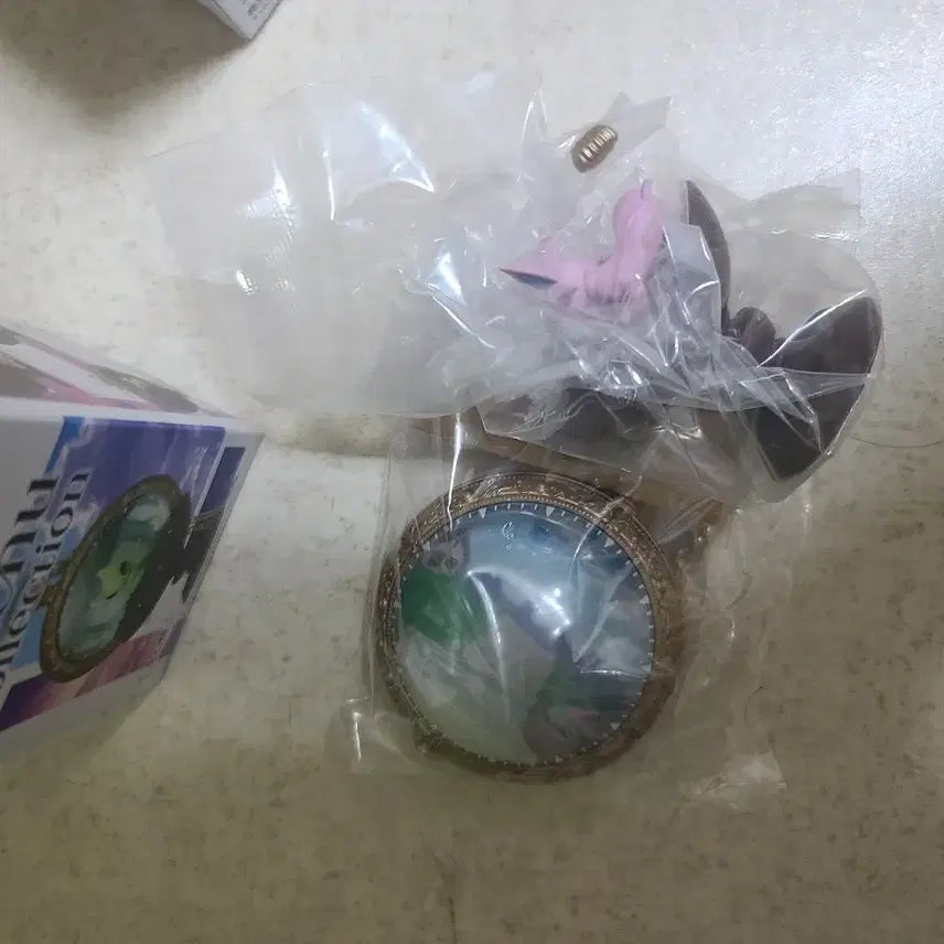 [BUNJANG] Pokemon Eevee Pocket Watch Charm / 포켓몬스터 포켓몬 에브이 회중시계 리멘트