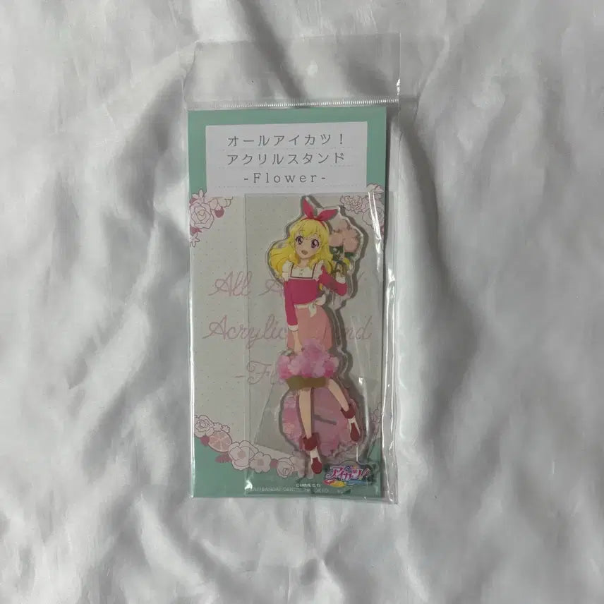 [BUNJANG] Aikatsu Ichigo Flower Acrylic Stand / 아이카츠 이치고 플라워 아크릴
