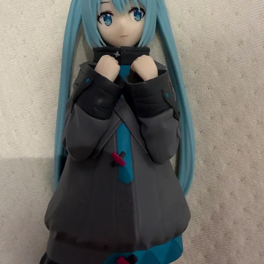 [BUNJANG] Sega Project Sekai Hatsune Miku BatMiku Figure / 세가 프로젝트 세카이 닫힌 창문 하츠네 미쿠 바츠미쿠 개봉 피규어