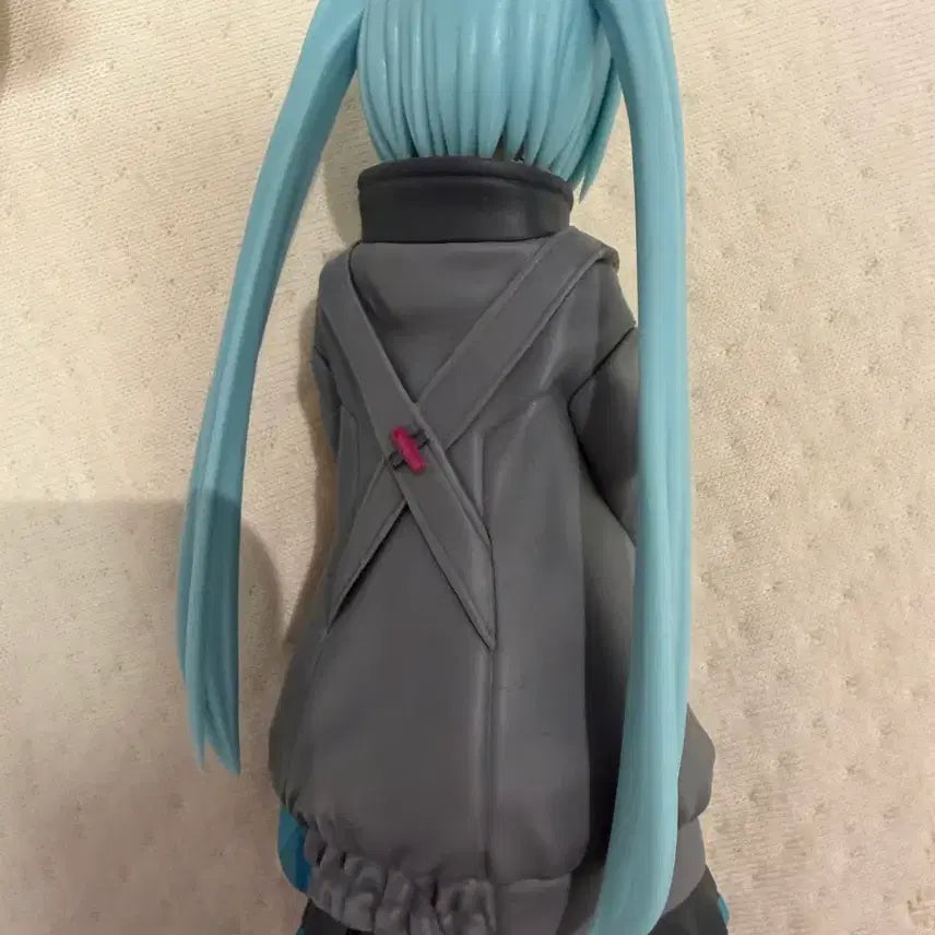 [BUNJANG] Sega Project Sekai Hatsune Miku BatMiku Figure / 세가 프로젝트 세카이 닫힌 창문 하츠네 미쿠 바츠미쿠 개봉 피규어