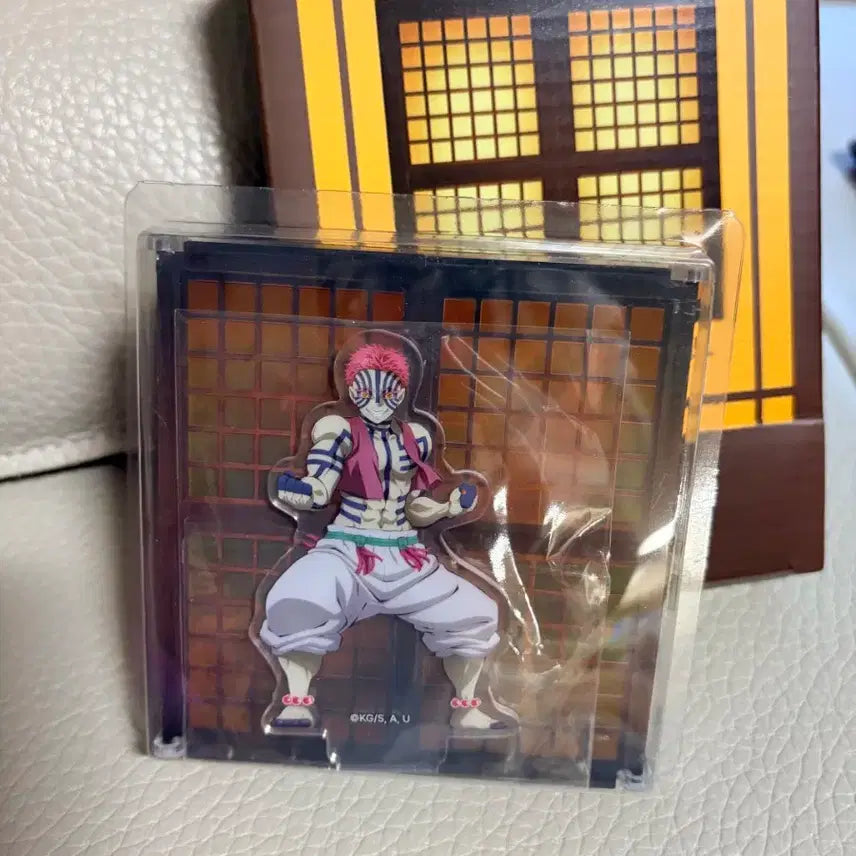 [BUNJANG] Demon Slayer Akaza Figure / 맘스터치 귀멸의칼날 아카자 귀칼