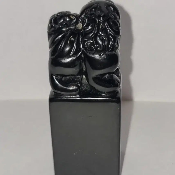 [BUNJANG] High-Density Ink Jade Seal / 고밀도 묵옥 칠흑같이 어둡고 강질의 옥 광만 보면 비취입니다