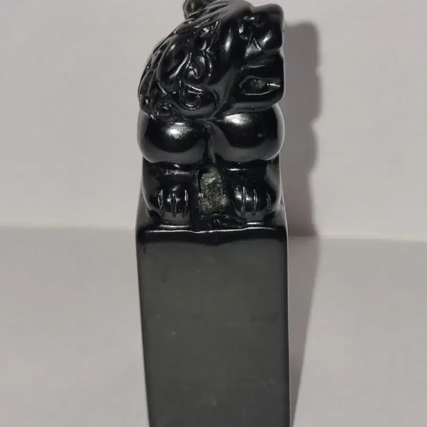 [BUNJANG] High-Density Ink Jade Seal / 고밀도 묵옥 칠흑같이 어둡고 강질의 옥 광만 보면 비취입니다