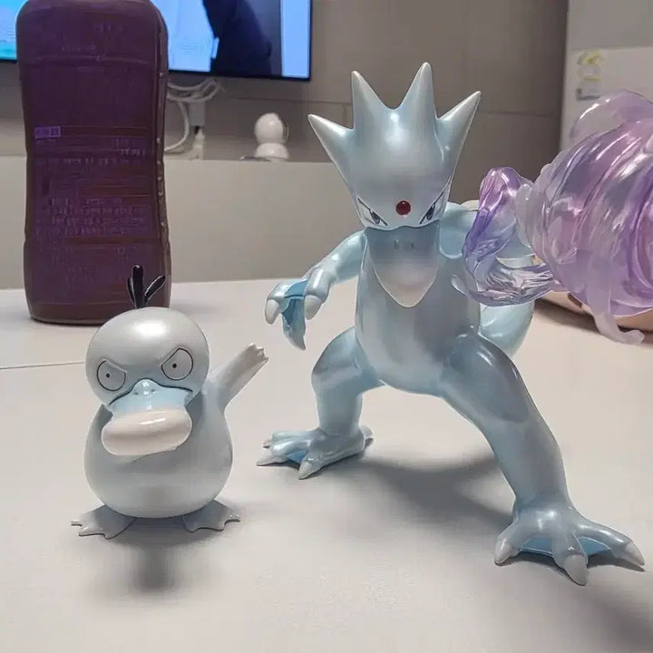 [BUNJANG] Psyduck Resin Figure / 극지방 골덕 고라파덕 포켓몬 레진