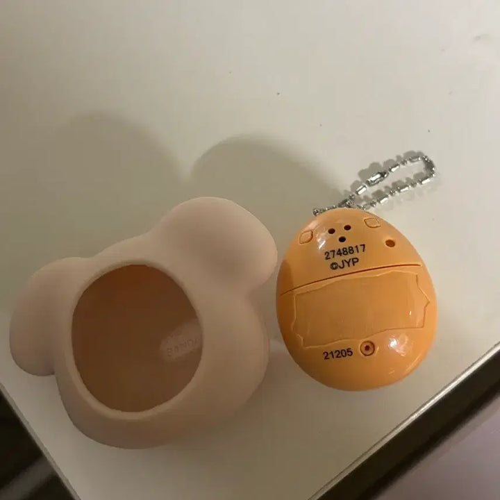 [BUNJANG] Pimoroni Tamagotchi / 퍼핌 다마고치