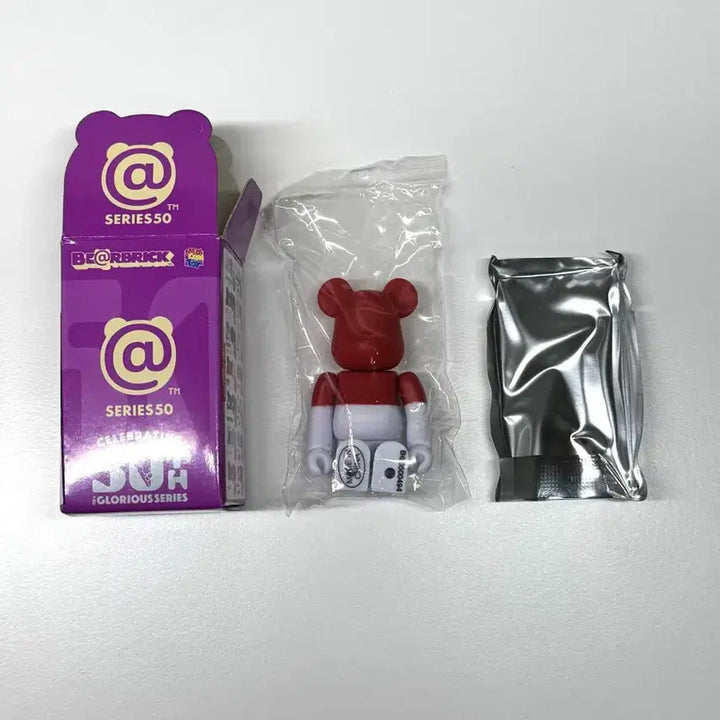 [BUNJANG] Bearbrick Series 50 Flag (Sealed) / 베어브릭 50탄 플래그 (미개봉)