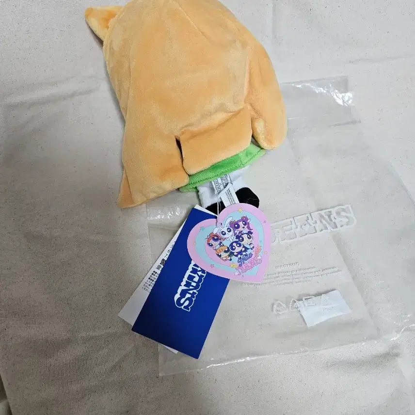 [BUNJANG] NewJeans Powerpuff Girls Haerin Medium Plush / 뉴진스 파워퍼프걸 해린 미디엄 인형