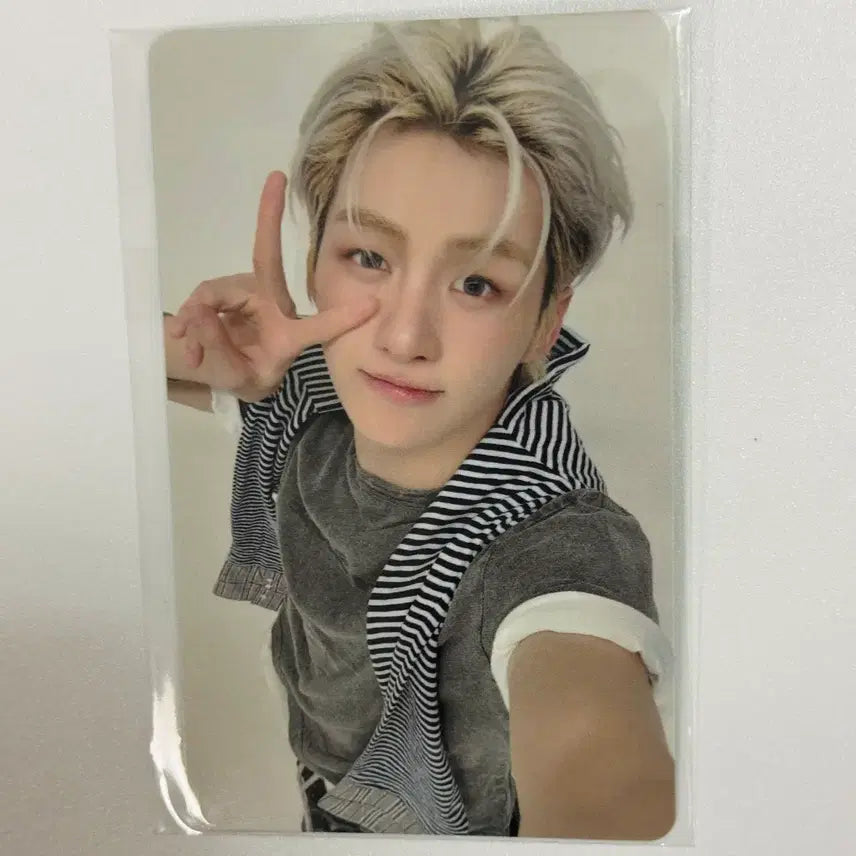 [BUNJANG] TWS Jihoon Tour Note de Reggae Rakuten POB / 투어스 지훈 노트레지디 라쿠텐 특전