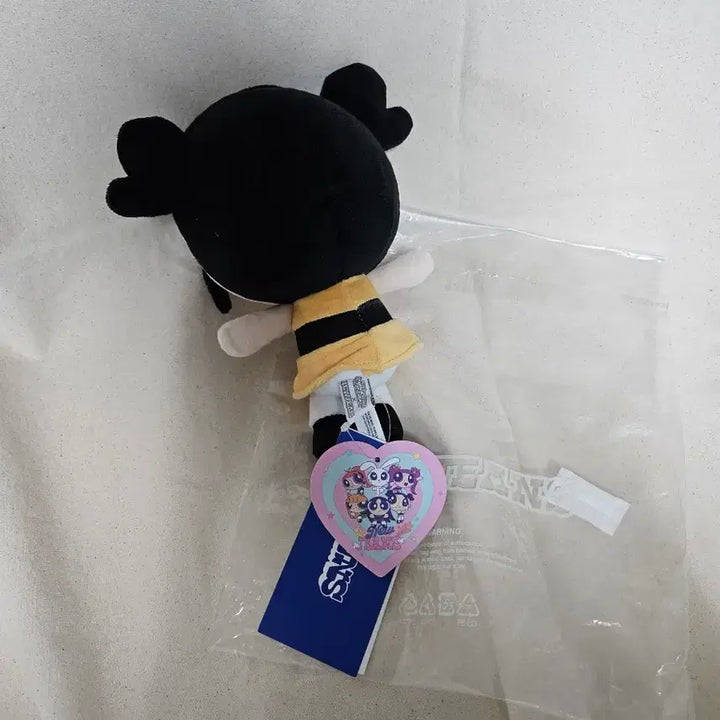 [BUNJANG] NewJeans Powerpuff Girls Danielle Medium Doll / 뉴진스 파워퍼프걸 다니엘 미디엄 인형
