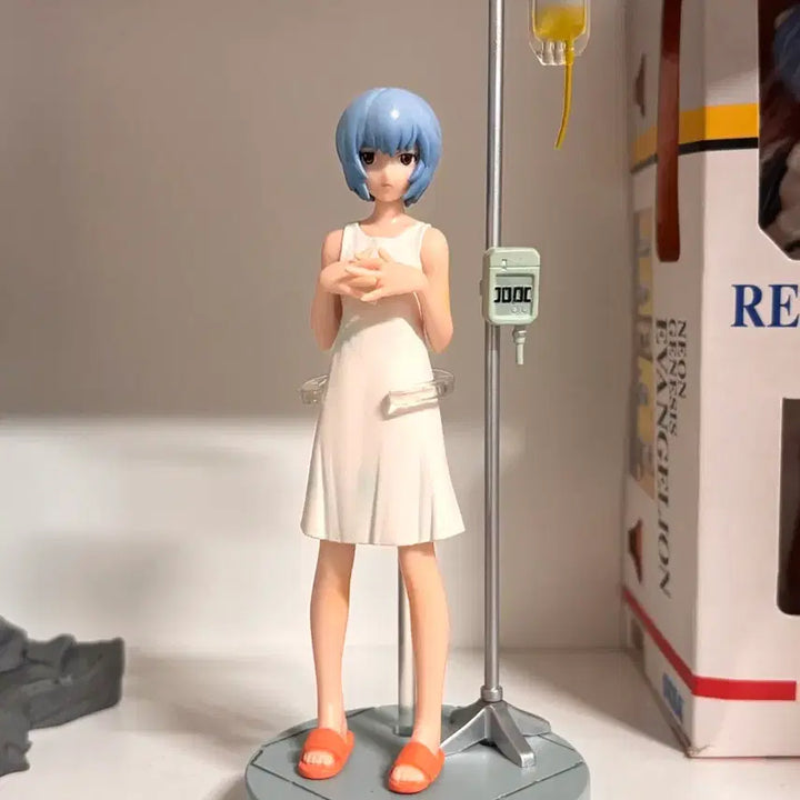 [BUNJANG] Evangelion Rei Ayanami Childhood Figure / 에반게리온 레이 유년기 피규어