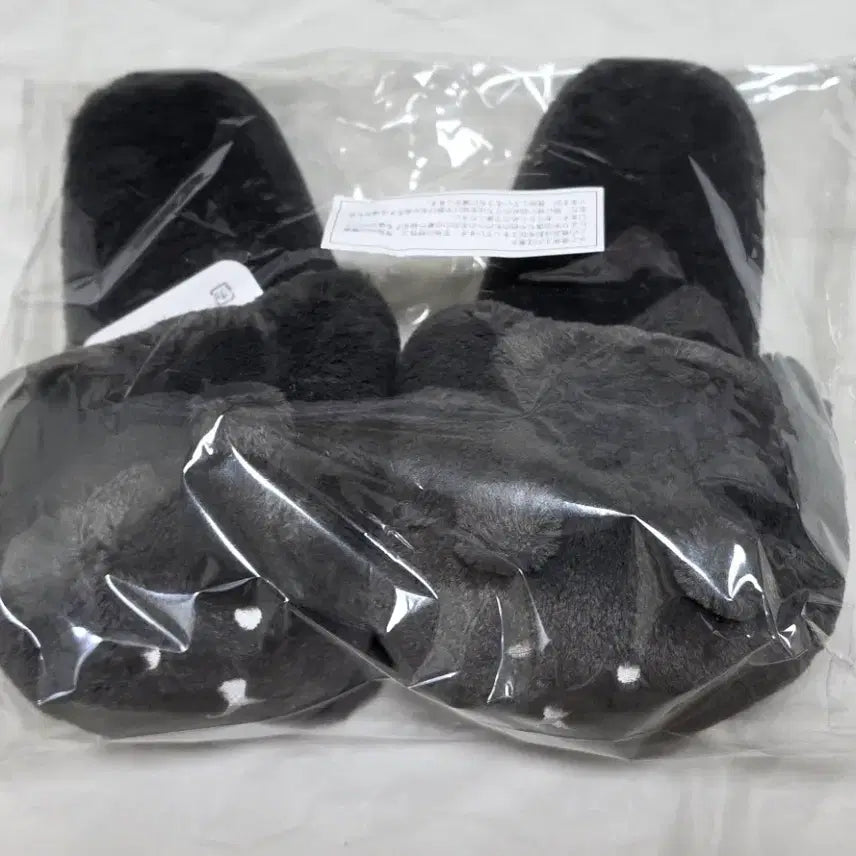 [BUNJANG] Nongdamgom Black One Full Kuzushi Slippers / 농담곰 흑담곰 블랙한가득 쿠지 슬리퍼