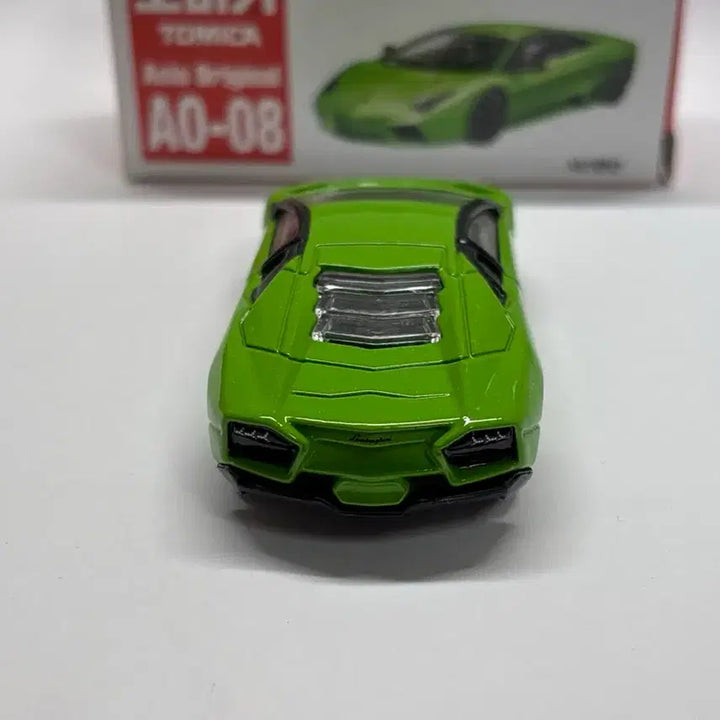 [BUNJANG] Tomica 1:64 Lamborghini Reventon (Lime Green) - Standard Series / 1:64 토미카 아시아 오리지널 람보르기니 레벤톤 연두색