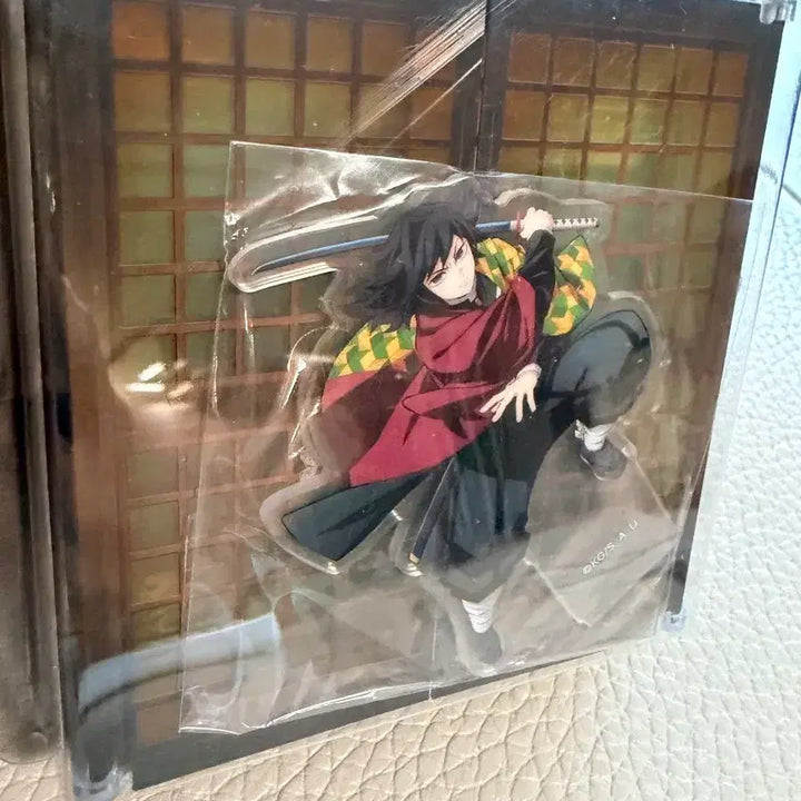[BUNJANG] Demon Slayer Giyu Character Figure / 맘스터치 귀멸의칼날 기유 귀칼