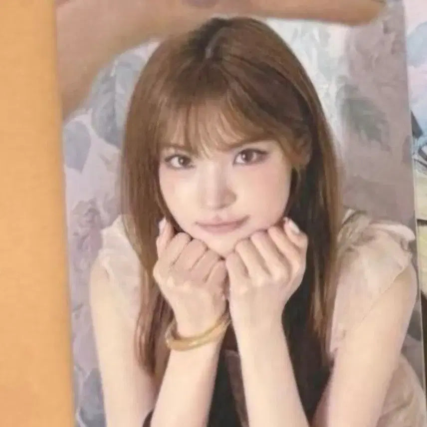 [BUNJANG] IZNA MAI HMV "Handle With Care" Photocard / izna 이즈나 HANDLE WITH CARE HMV 마이