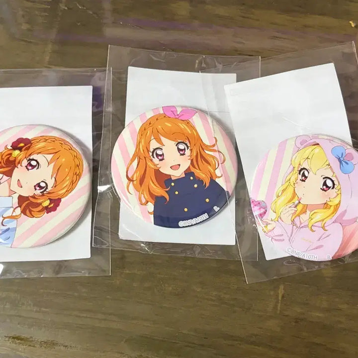 [BUNJANG] Aikatsu! Ichigo Akari Acrylic Can Badges Bundle Set / 오늘만)) 아이엠스타 아이카츠 아크릴 캔뱃지 일괄 이치고 아카리 란