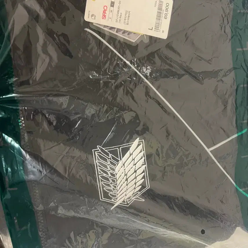 [BUNJANG] Attack on Titan SPAO Windbreaker L / 진격의 거인 스파오 윈드브레이커 L