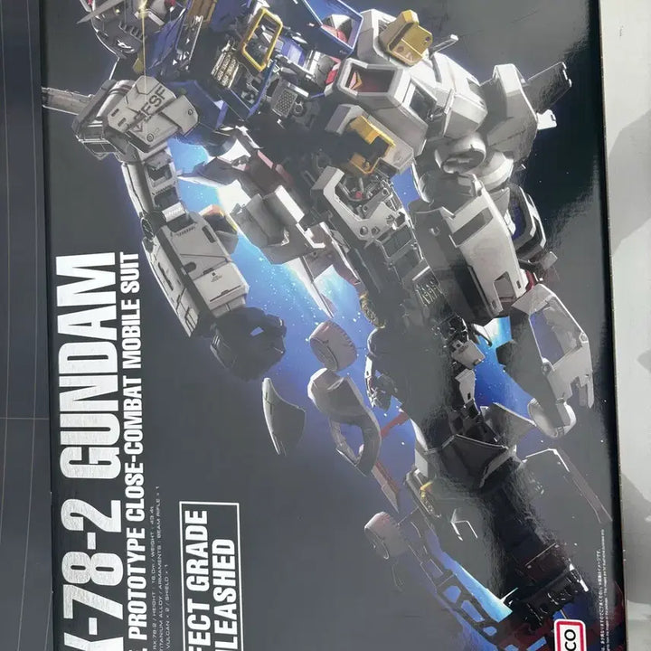 [BUNJANG] Bandai Namco PG Unleashed RX-78-2 Gundam (Sealed) / 반다이남코 PG 언리쉬드 RX-78-2 건담 미개봉 새상품