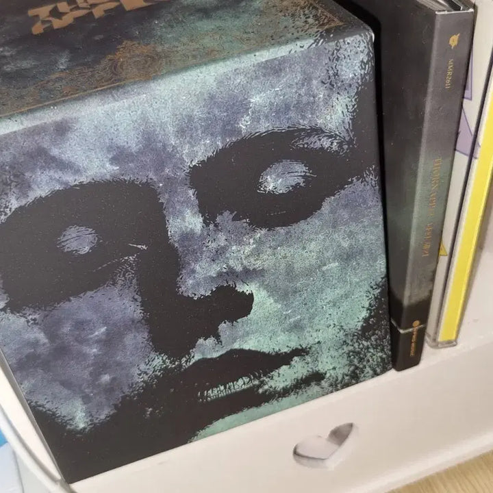 [BUNJANG] Thornapple Seoul Byeong 10th Anniversary Limited Edition LP + My Century Kit + My Century Album Set / 원가이하처분)))) 쏜애플 서울병 10주년 한정반LP+나의세기 키트+나의세기음반 세트처분