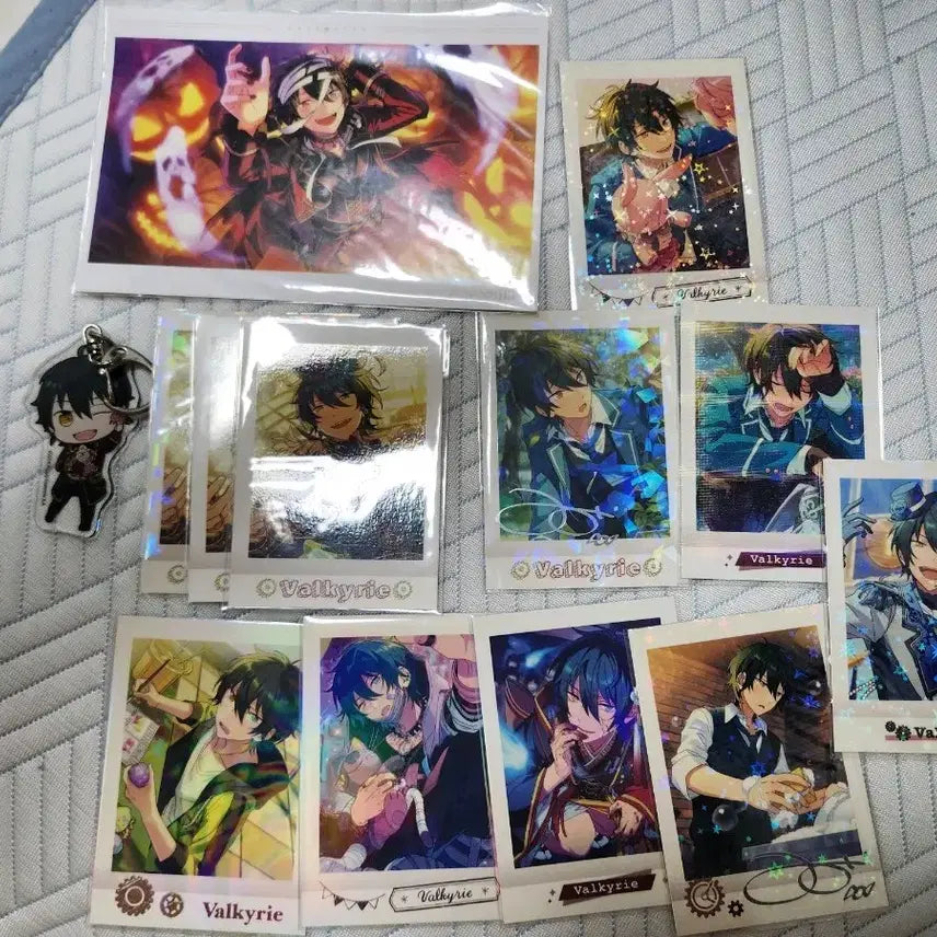 [BUNJANG] Ensemble Stars! Valkyrie Mika Halloween Postcard &amp; PASHACard Set / 앙상블스타즈 앙스타 공식굿즈 발키리 미카 파샤 엽서 지류굿즈 판매합니다