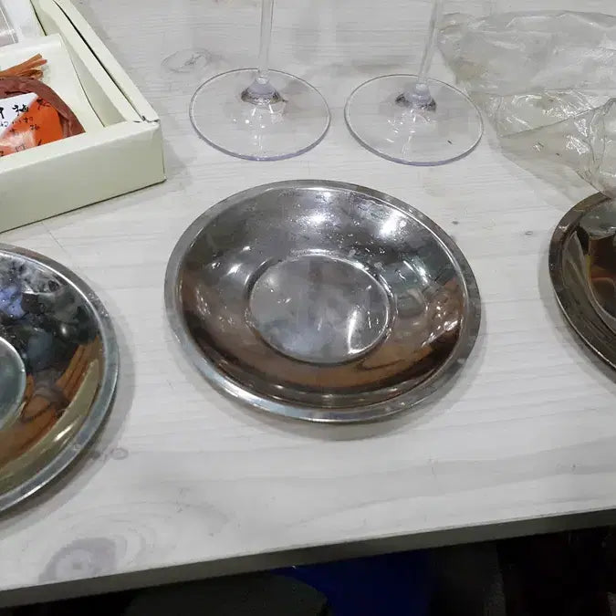 [BUNJANG] Japanese Soap Set, Stainless Steel Coasters, and Plastic Wine Glasses / 일본 비누와 잔받침등