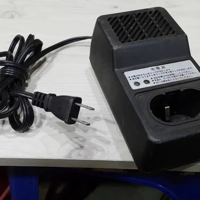 [BUNJANG] Jet Maruchu DC 7.2V Charger (Used) / 중고 Jet Maruchu DC 7.2V 충전기