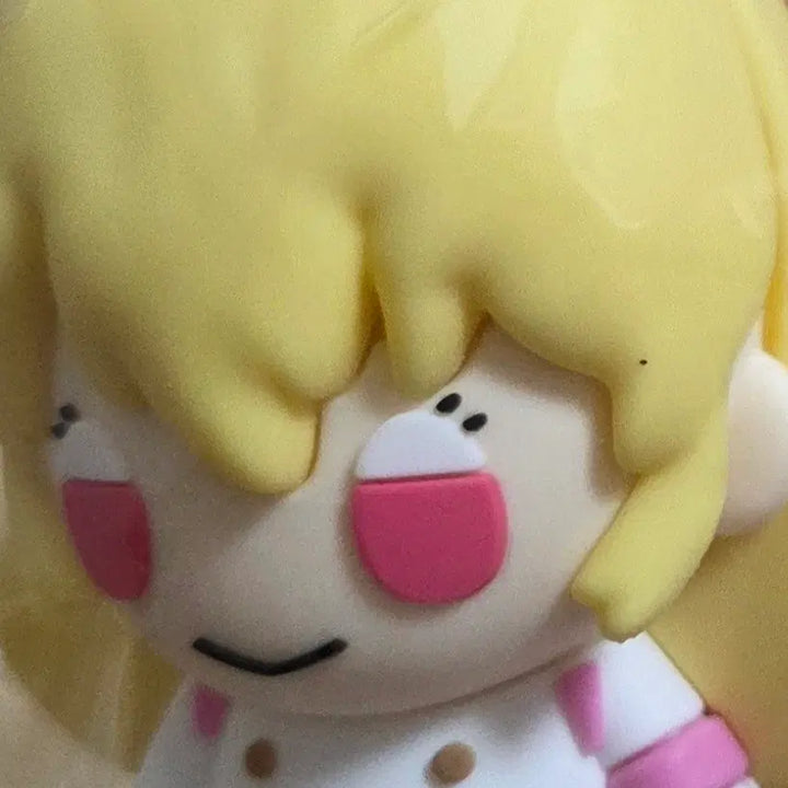 [BUNJANG] Aikatsu! Ichigo Ringo DMM Scratch Mini Figure &amp; Can Badge Bundle Set / 아이카츠 아이엠스타 이치고 라임 DMM 스크래치 미니 피규어, 캔뱃지 일괄 판매