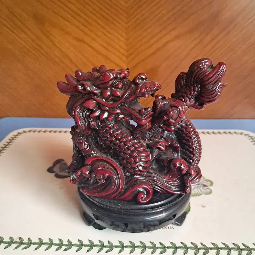 [BUNJANG] Dragon Sculpture with Wooden Base / 용. 용. 용 작품