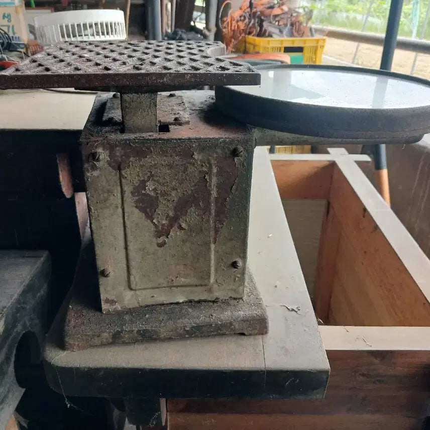 [BUNJANG] Antique 90kg Scale / 근대사 90키로 저울