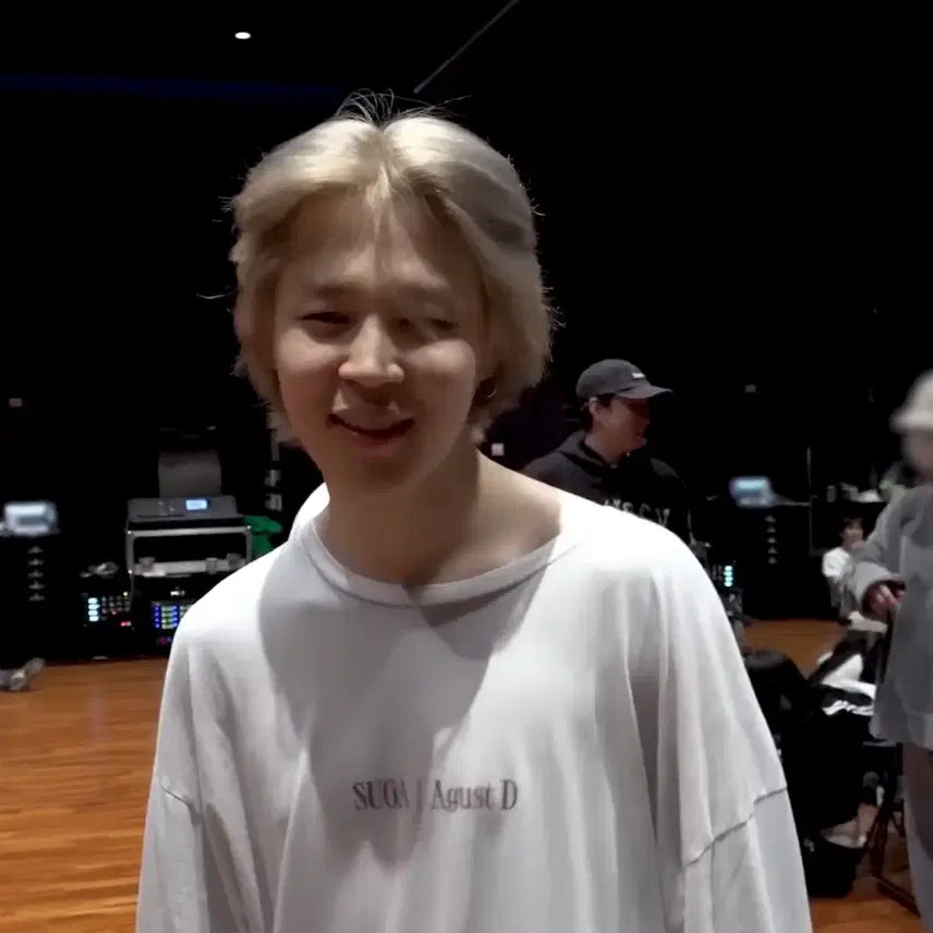 [BUNJANG] BTS Suga Agust D T-Shirt XL (Sealed) / 방탄소년단 SUGA 어거스트디 티셔츠 (미개봉)XL