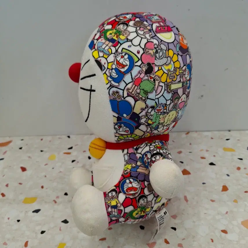[BUNJANG] Uniqlo Takashi Murakami Doraemon Plush / 유니클로 무라카미 다카시 도라에몽 인형
