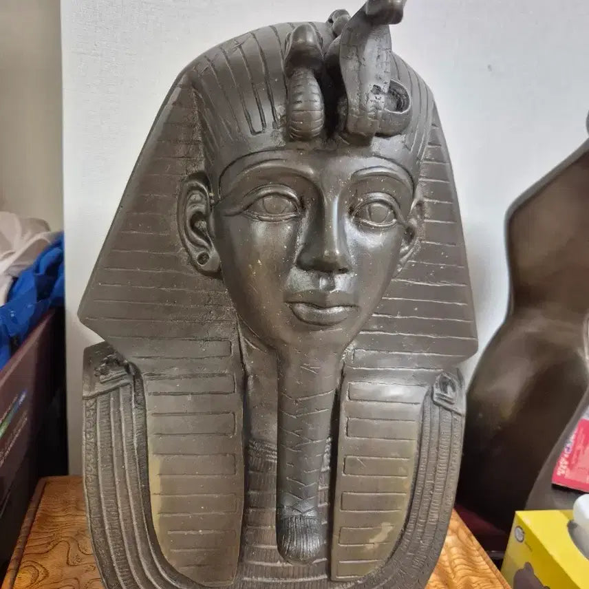 [BUNJANG] Egyptian Tutankhamun Bust Figurine / 이집트 투탕카멘 흉상 장식품