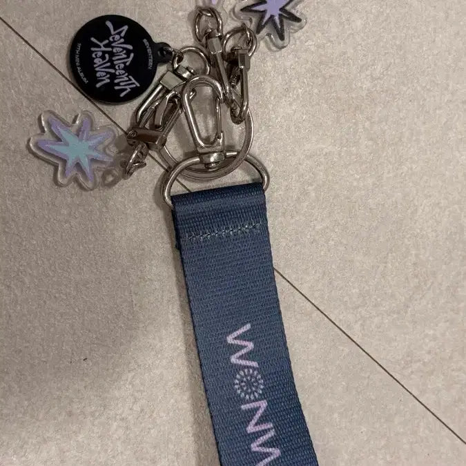 [BUNJANG] SEVENTEEN Street Wonwoo Keyring / 세븐틴 스트리트 원우 키링