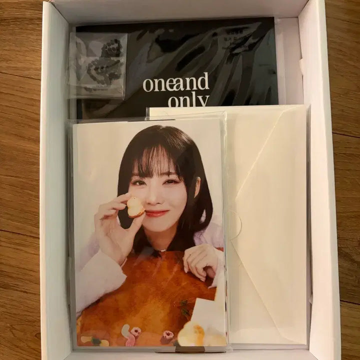 [BUNJANG] fromis_9 Jiwon Birthday Box / 프로미스나인 박지원 생일박스