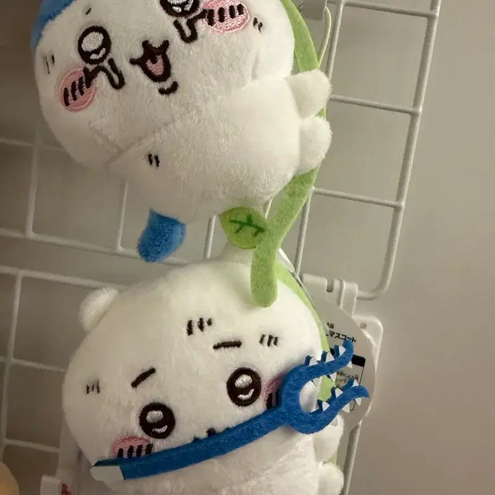 [BUNJANG] Chiikawa Hachiware "Fallen into a Hole" Set / 치이카와 구멍에 빠진 하치와레, 치이카와 세트