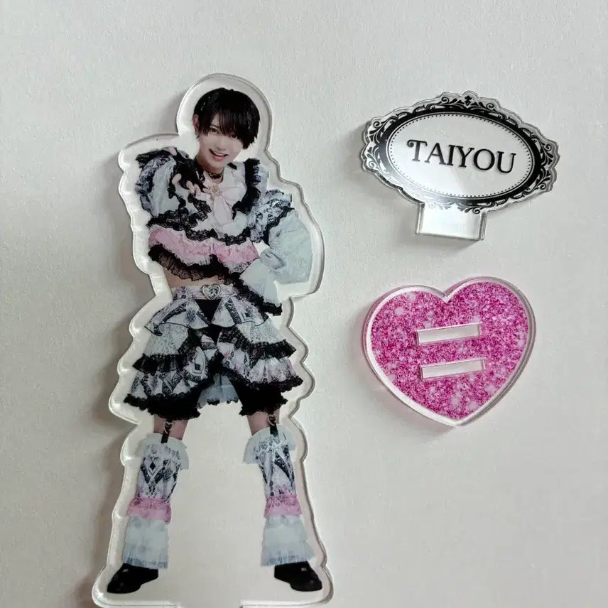 [BUNJANG] Love Sick Taiyo Acrylic Stand Set / 라부싯쿠 타이요 아크스타 아쿠스타
