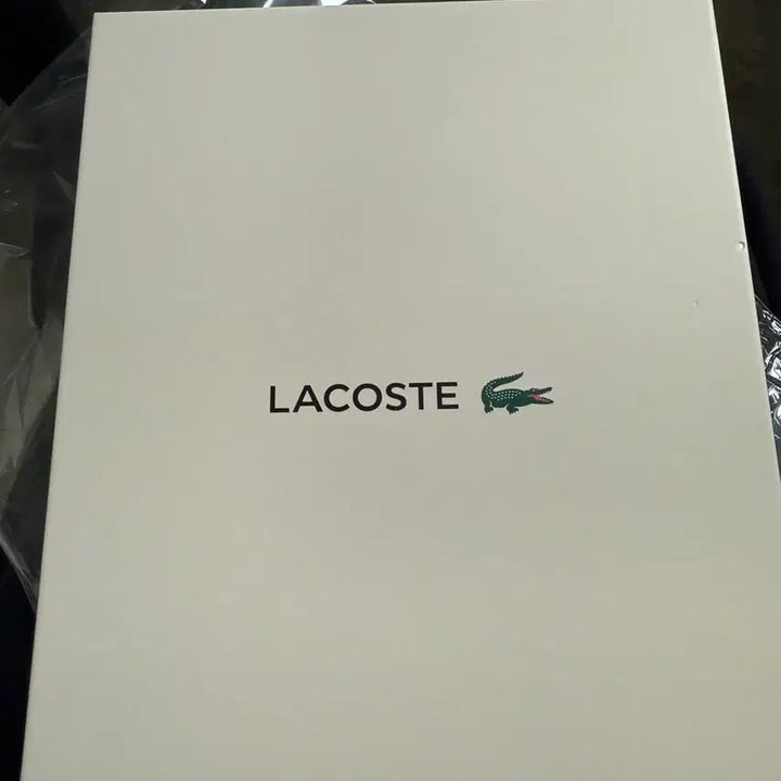 [BUNJANG] Wang Yibo Lacoste Photocard / 왕이보 라코스테 포토카드