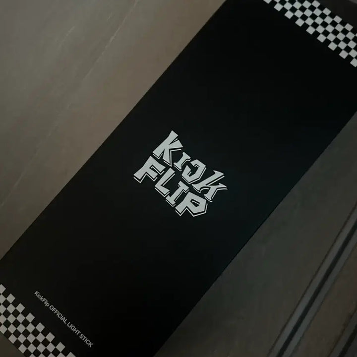 [BUNJANG] Kickflip Cheer Stick / 킥플립 응원봉