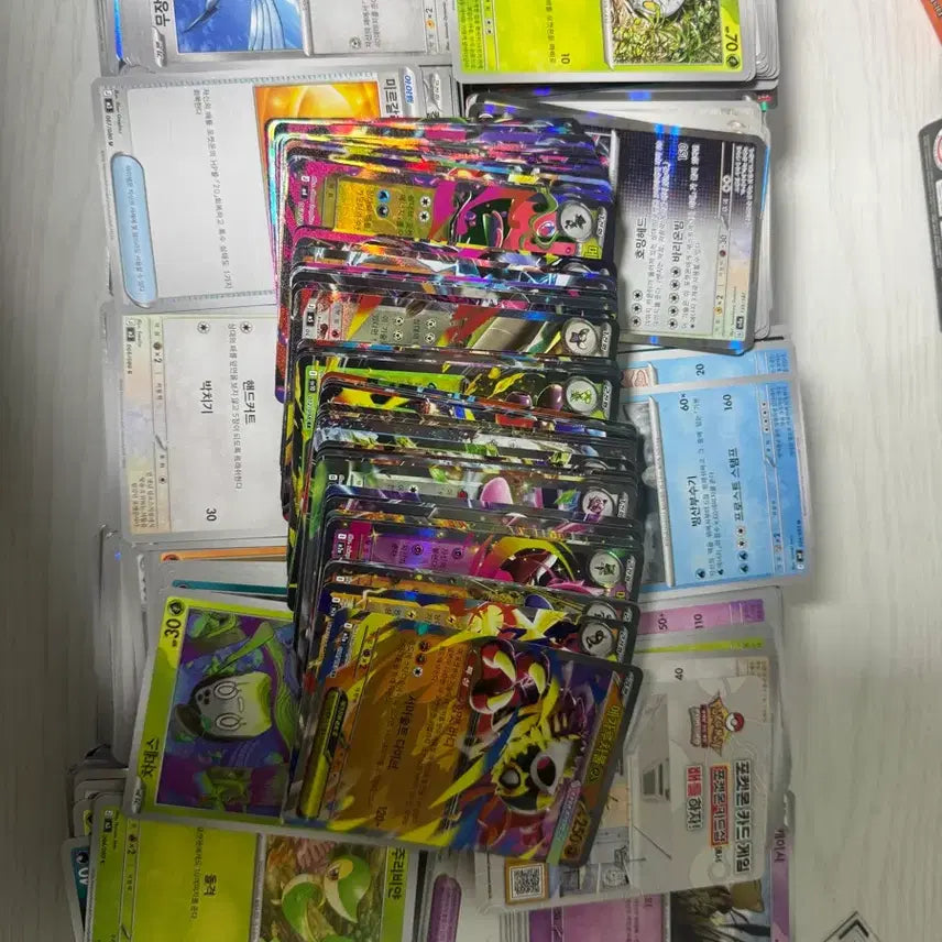 [BUNJANG] Pokemon Cards Bundle (Approx. 1700 cards, 60-70 Rare) / 포켓몬카드 약 1700장 (rr 60~70장)